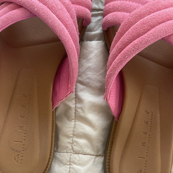 Reef Sandals - Pink - Picture 3 of 3